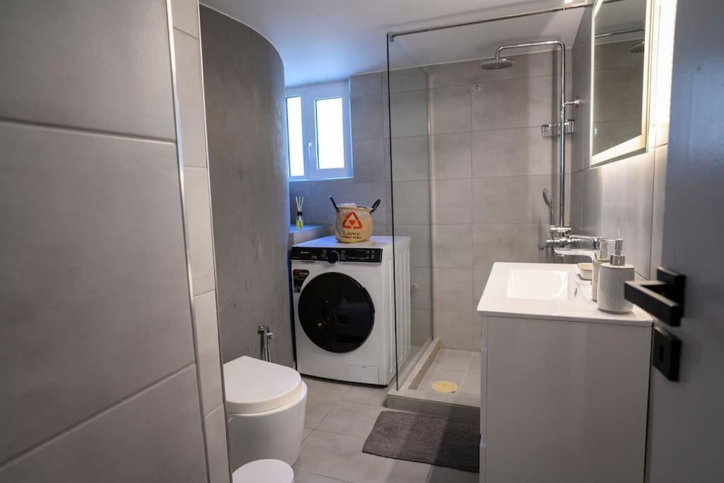 아테네 Seaview Orchid 2 Bed Elegance 아파트 외부 사진